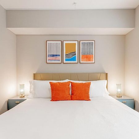 Upscale Modern Apts - Free Parking, Fast Wifi, Courtyard Daire Austin Dış mekan fotoğraf